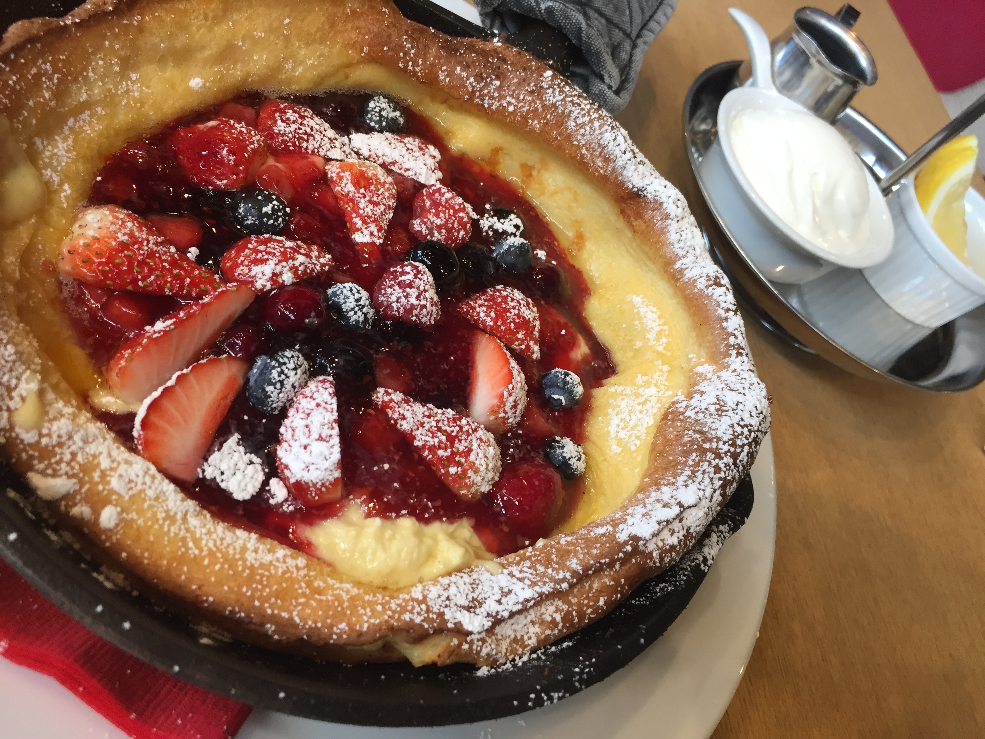 福島のケーキやさんにて 福島のケーキやさんにて